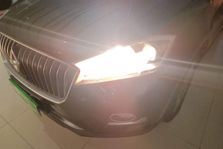 Used BORGWARD BX7 2018 28T Two-Wheel Drive Premium 7-Seater China VI
