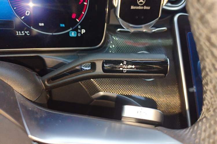 Used Mercedes-Benz C-Class 2023 Second Facelift C 260 L Starry Night Sports Edition
