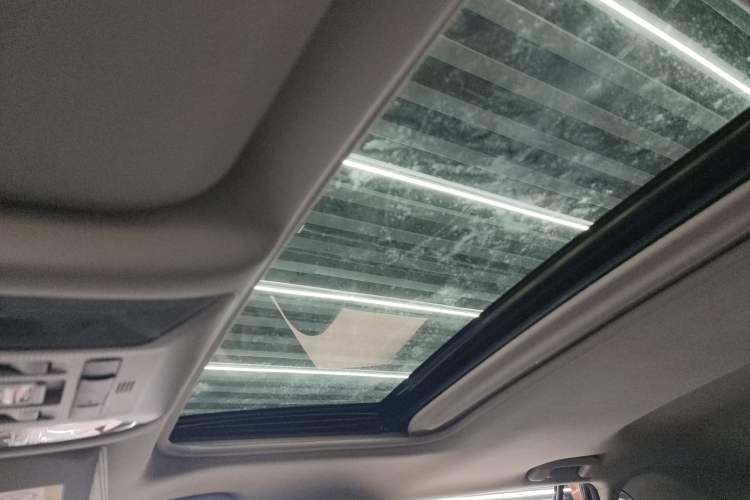 Used Toyota RAV4 2021 2.0L CVT Two-Wheel Drive Fashion Edition
