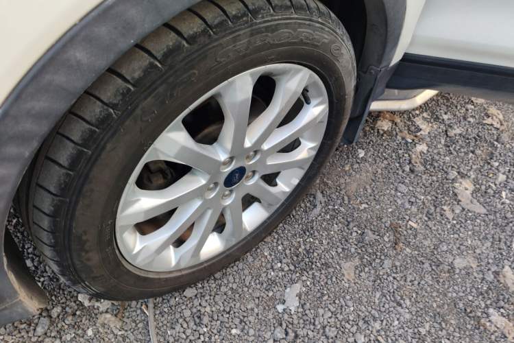 Used Ford Kuga 2015 1.5L GTDi Two-Wheel Drive Fashion Edition
