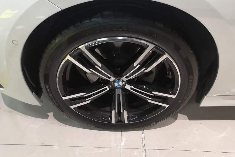 Used BMW 3 Series 2023 325i M Sport Package