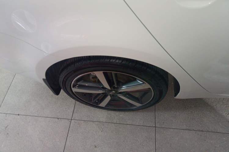 Used Kia K3 2017 1.6L Automatic 15th Anniversary Special Edition GLS
