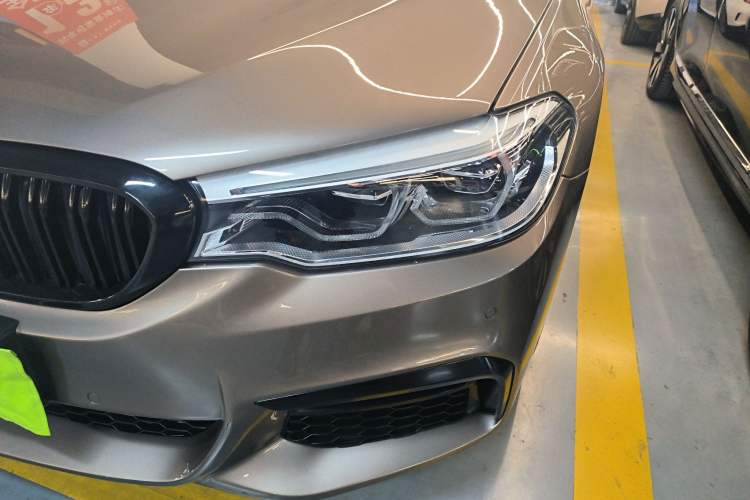 Used BMW 5 Series 2018 Restyled 530Li Leading Edition M Sport Package
