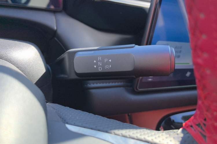 Used AION V 2024 Aion Tyrannosaurus 520 Smart Luxury Edition