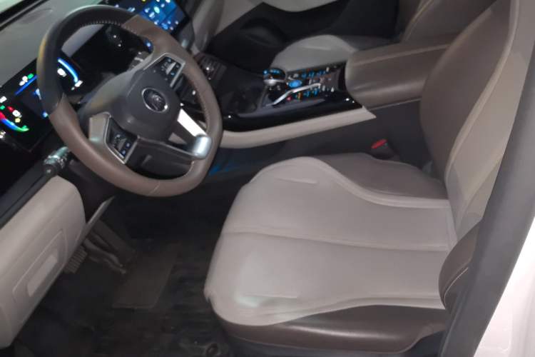 Used BYD Qin PLUS 2023 Champion Edition DM-i 55KM Leading Model
