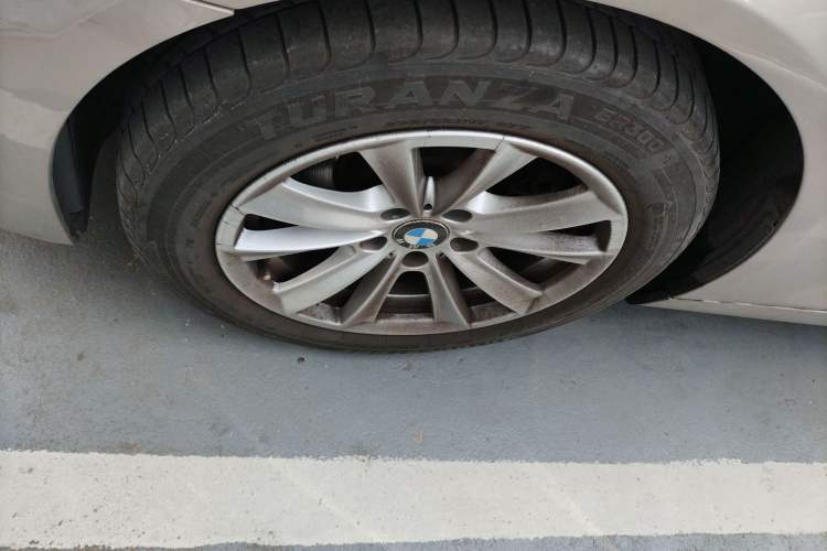 Used BMW 5 Series (Import) 2014 520i Elegant Edition
