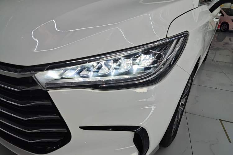 Used BYD Song MAX 2021 Upgraded Model 1.5T Automatic Luxury 6-Seater
