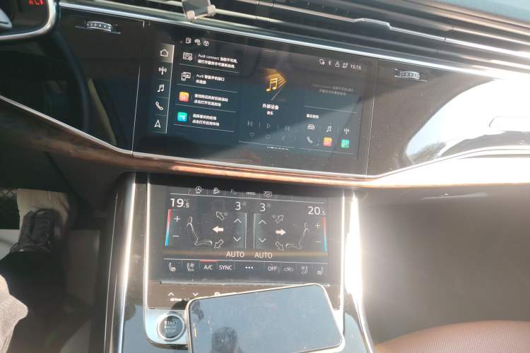 Used Audi Q7 2022 55 TFSI quattro S line Sport model
