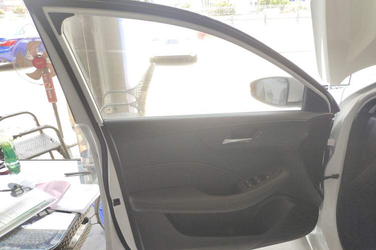 Used Roewe i5 2023 1.5L CVT Luxury Edition
