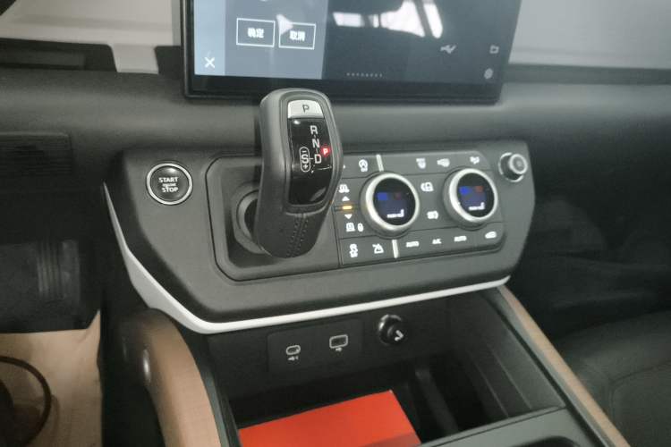 Used Land Rover Defender 2023 Facelift 110 3.0T P400 Dark Edition