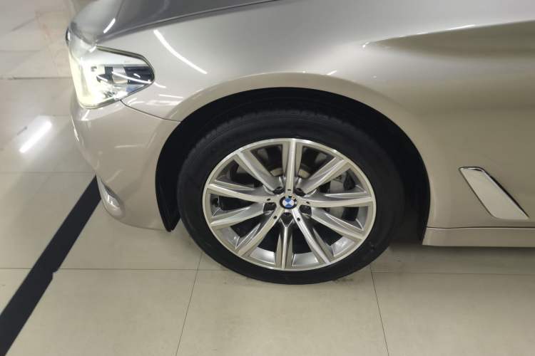 Used BMW 5 Series 2018 528Li Launch Special Edition
