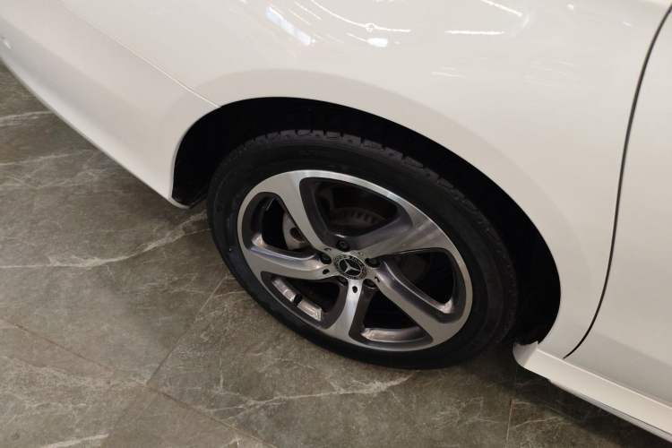 Used Mercedes-Benz E-Class 2017 E 300 L Sporty and Stylish Model