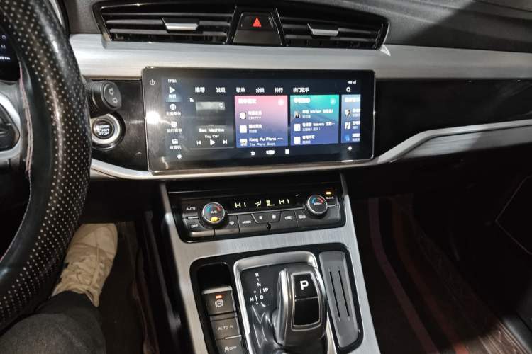 Used Geely Auto Emgrand X7 Sport 2021 1.8TD DCT Two-Wheel Drive Asian Games Comfort Edition
