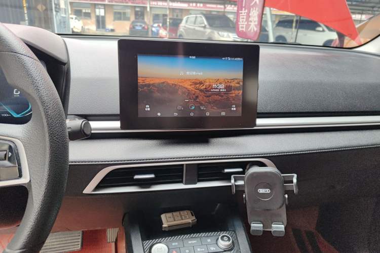 Used BYD e2 2019 Standard Range Model – Smart & Comfortable Version
