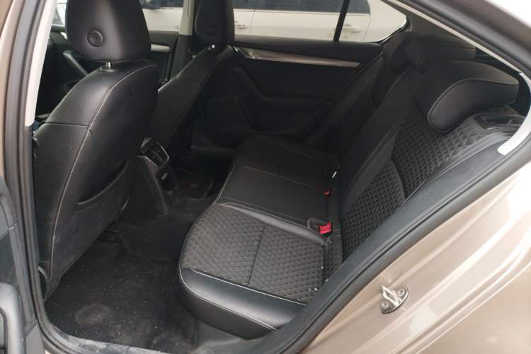 Used Skoda Octavia 2019 TSI230 DSG SmartDrive Luxury Edition China VI
