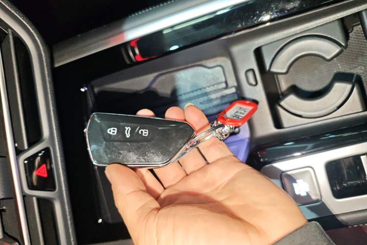 Used Volkswagen Magotan 2024 380TSI DSG Prestige Edition
