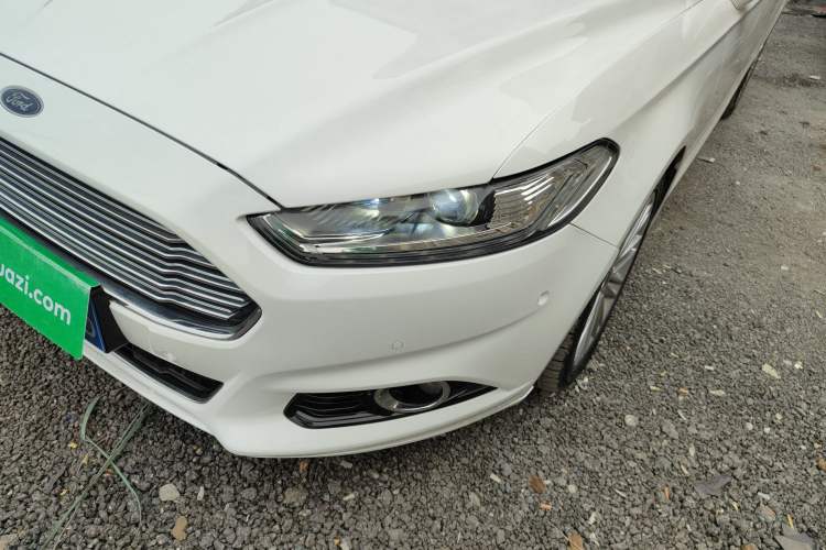 Used Ford Mondeo 2013 2.0L GTDi240 Flagship Edition