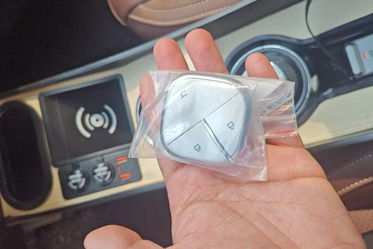 Used Wuling Bingo 2024 333 km Enjoyment Version
