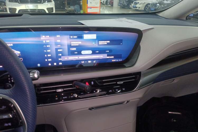 Used Buick Century 2023 2.0T Seven-Seater Yinshi Edition