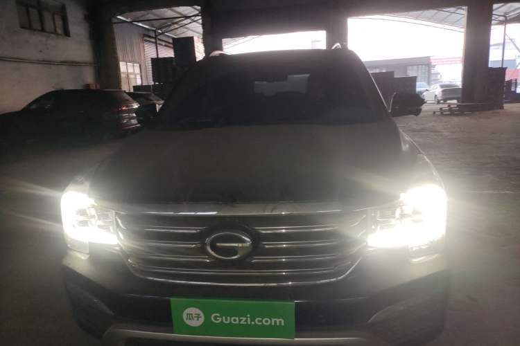 Used GAC Trumpchi GS8 2017 320T Two-Wheel Drive Luxury Smart Connectivity Version (7 Seats)
