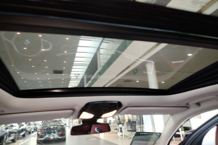 Used BMW i3 2024 eDrive 40 L Midnight Edition