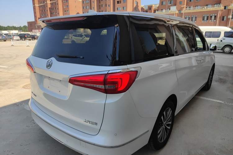 Used Buick GL8 2017 ES 28T Luxury Model China V Standard
