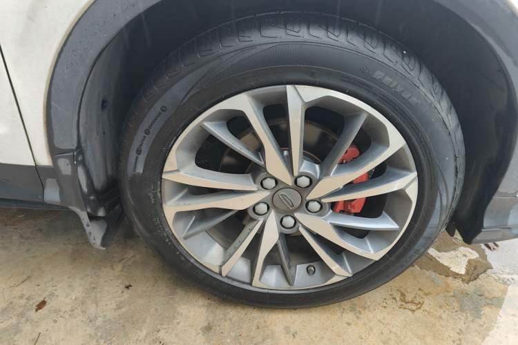 Used Geely Auto Coolray 2019 Sport Model 260T DCT Battle China V Standard