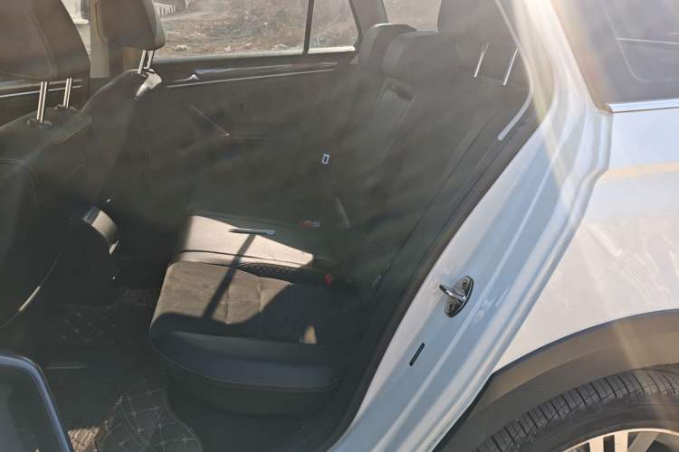 Used Volkswagen C-TREK 2018 230TSI DSG Luxury Model