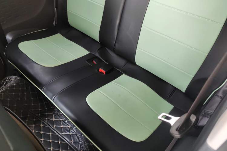 Used Wuling Hongguang MINIEV 2022 Macaron Premium Model – Lithium Iron Phosphate