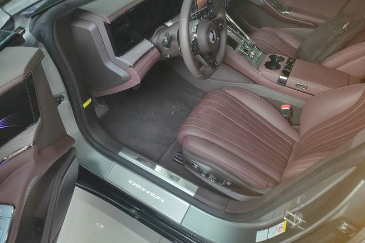 Used Denza Z9GT 2024 1100 Four-Wheel Drive Max Edition
