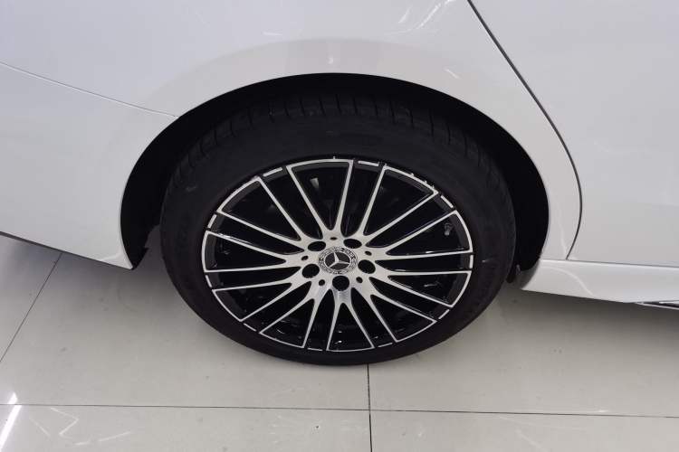 Used Mercedes-Benz C-Class 2025 C 260 L Sport Edition
