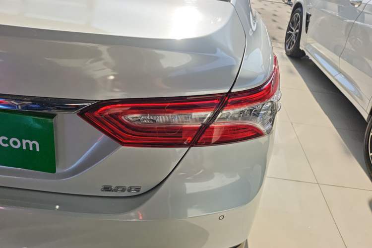 Used Toyota Camry 2019 2.0G Luxury Edition China VI Standard