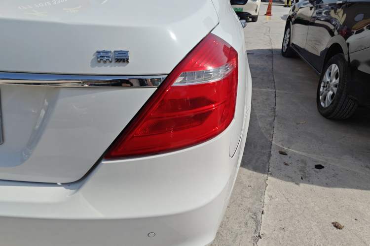 Used Geely Auto Emgrand 2017 Sedan Million Edition 1.5L Manual - Upward Version
