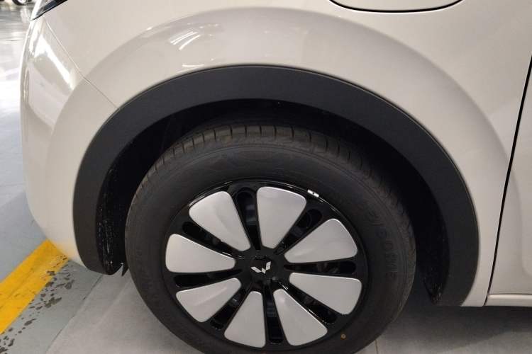 Used Wuling Bingo 2025 333 km Enjoyment Version
