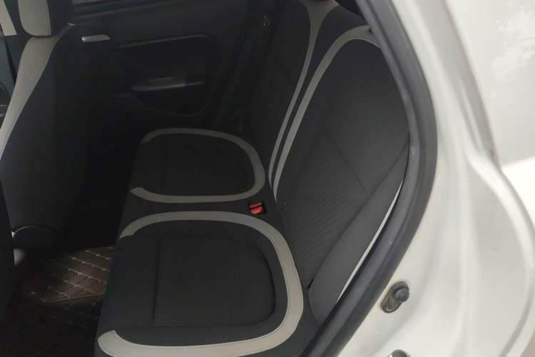 Used ORA Black Cat 2021 301 km Basic Version
