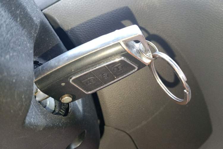 Used Wuling Zhiguang V 2017 1.2L Base Version LMH
