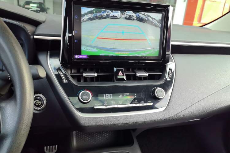 Used Toyota Corolla 2021 Dual-Motor 1.8L E-CVT Elite Edition
