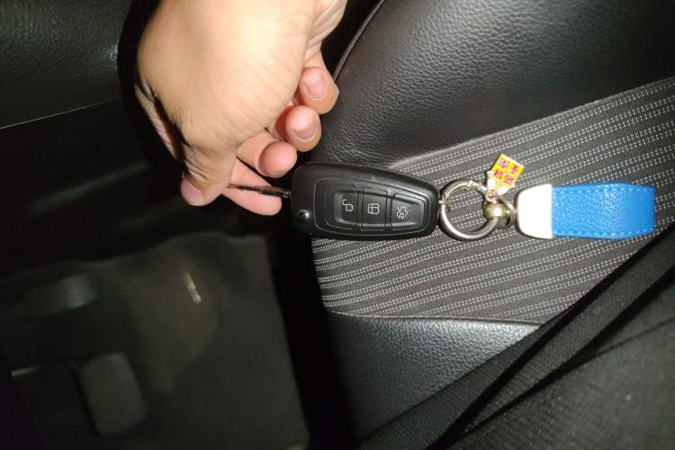 Used Ford Focus 2012 Hatchback 1.6L Automatic Fashion Edition
