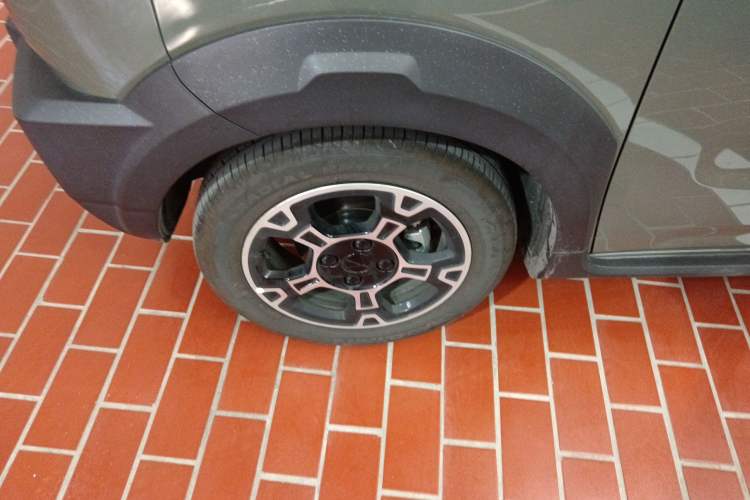 Used  Panda 2025 210km Panda Rider
