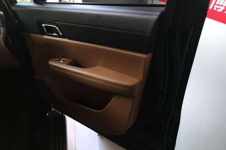 Used Li Auto ONE 2020 Extended-Range 6-Seater Version
