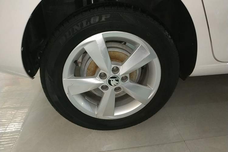 Used Skoda Rapid Spaceback 2018 1.6L Automatic Comfort Edition