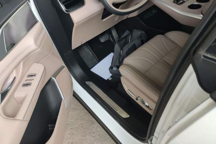 Used XPeng G9 2025 625 Long-Range Max
