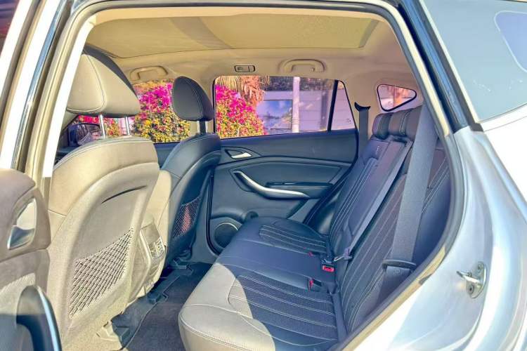 Used BYD Song New Energy 2019 Song DM 1.5TID Smart Connect Sharp Edition
