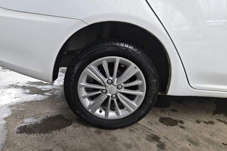 Used Geely Auto Diamond 2016 1.5L Manual Elite Edition
