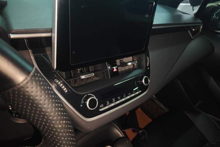 Used Toyota Levin 2019 185T CVT Luxury Edition China VI Standard