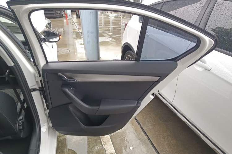 Used Skoda Octavia 2018 TSI280 DSG Luxury Edition
