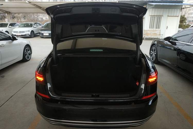 Used Volkswagen Passat 2020 280TSI Elite Edition China VI Standard
