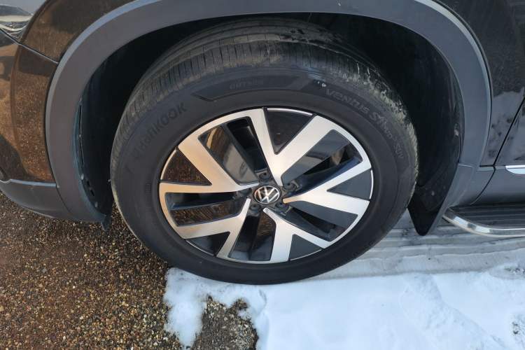 Used Volkswagen Tayron 2023 280TSI Two-Wheel-Drive Luxury Plus Advanced Version
