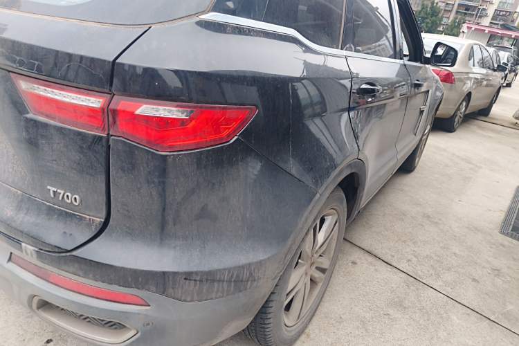 Used Zotye T700 2017 1.8T Dual-Clutch Luxury Model
