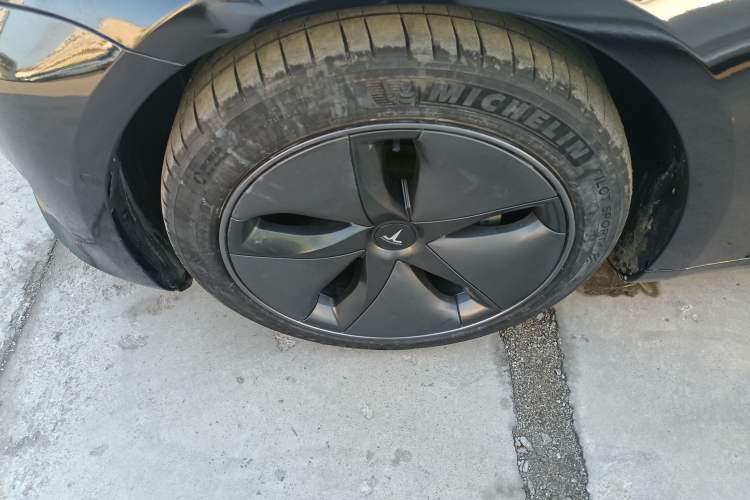 Used Tesla Model 3 2022 Rear-Wheel-Drive Version